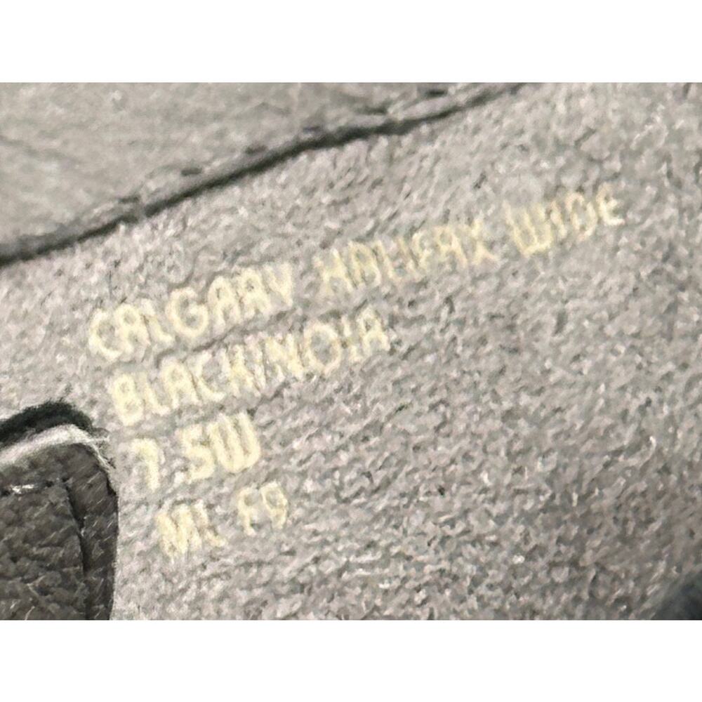 Earth Calgary Halifax Black Leather Side Zip Ankle Bootie 7.5W NWOT - Picture 6 of 7